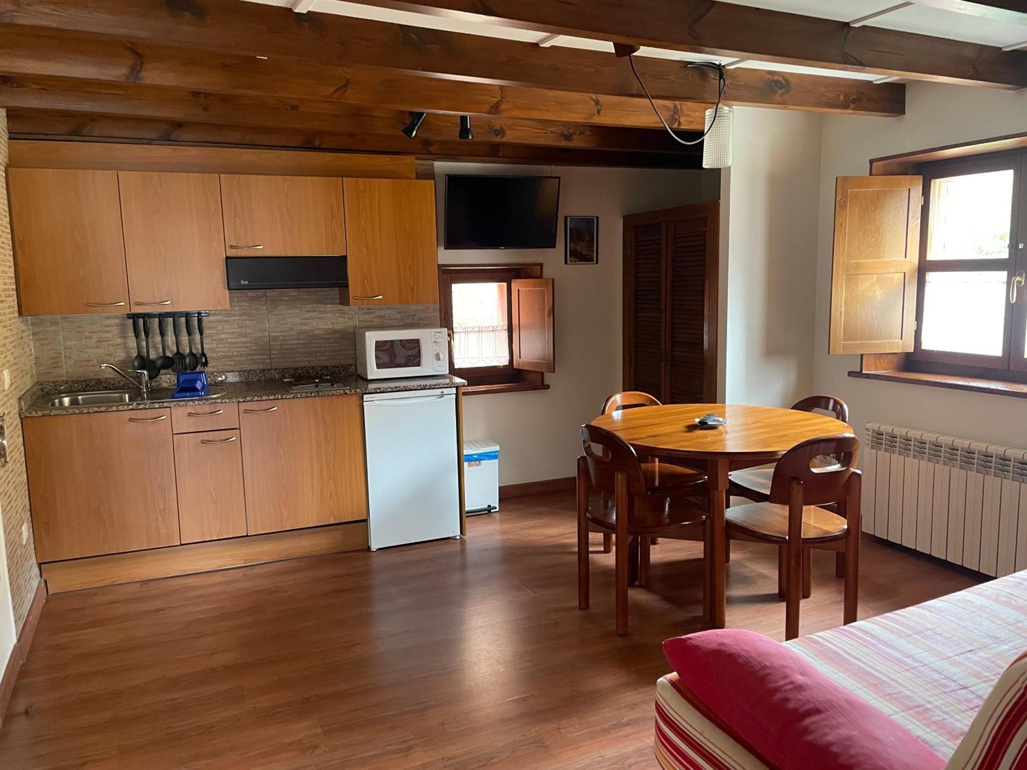 Apartamentos El Cueto De Los Collado Villanueva de Pria Exteriör bild